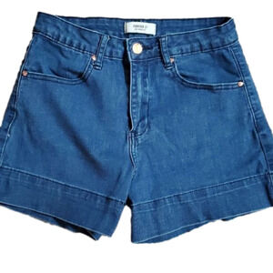 Forever 21 Women's Denim Shorts Size 26 Waist